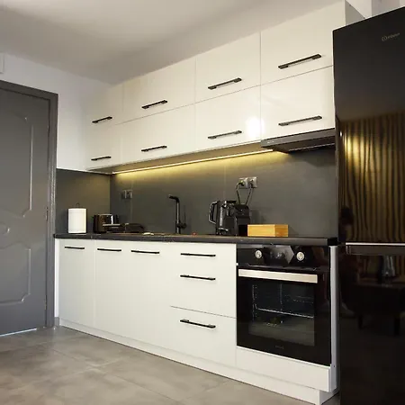 Kiriakos Apartment